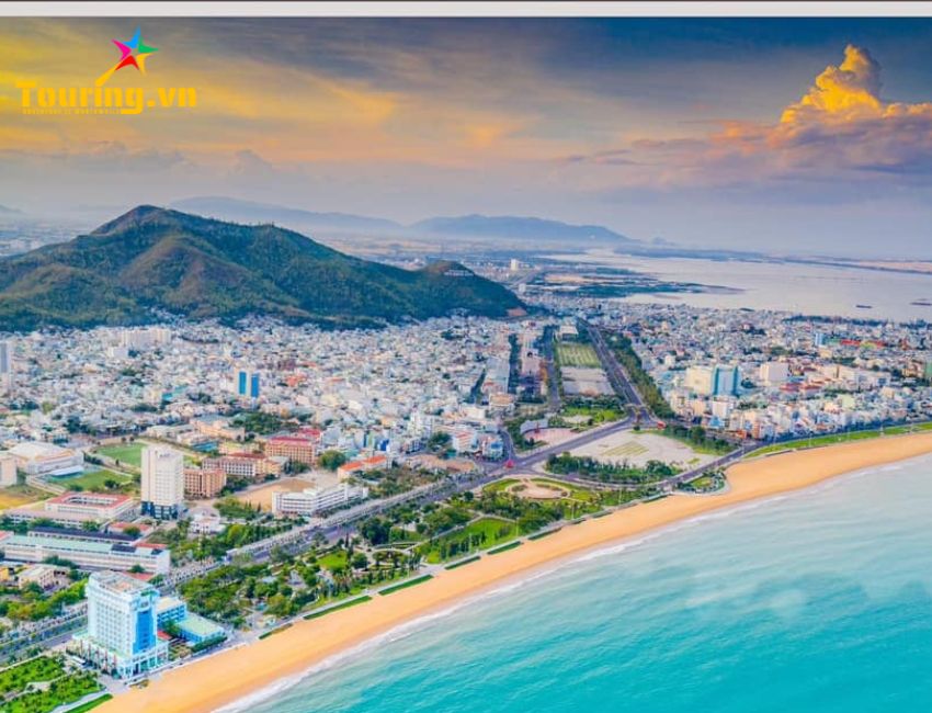 Du lịch Quy Nhơn bằng xe khách