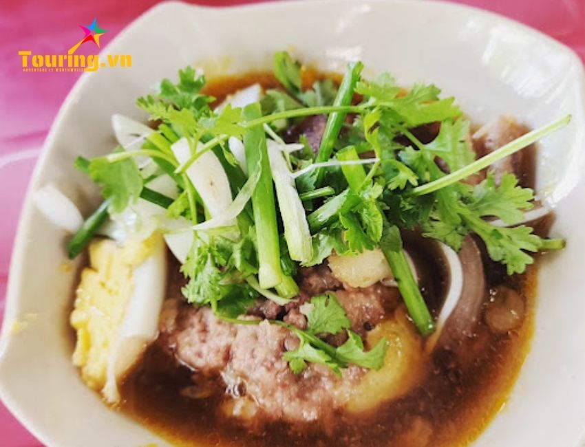 Bánh Mì Cô Hiếu