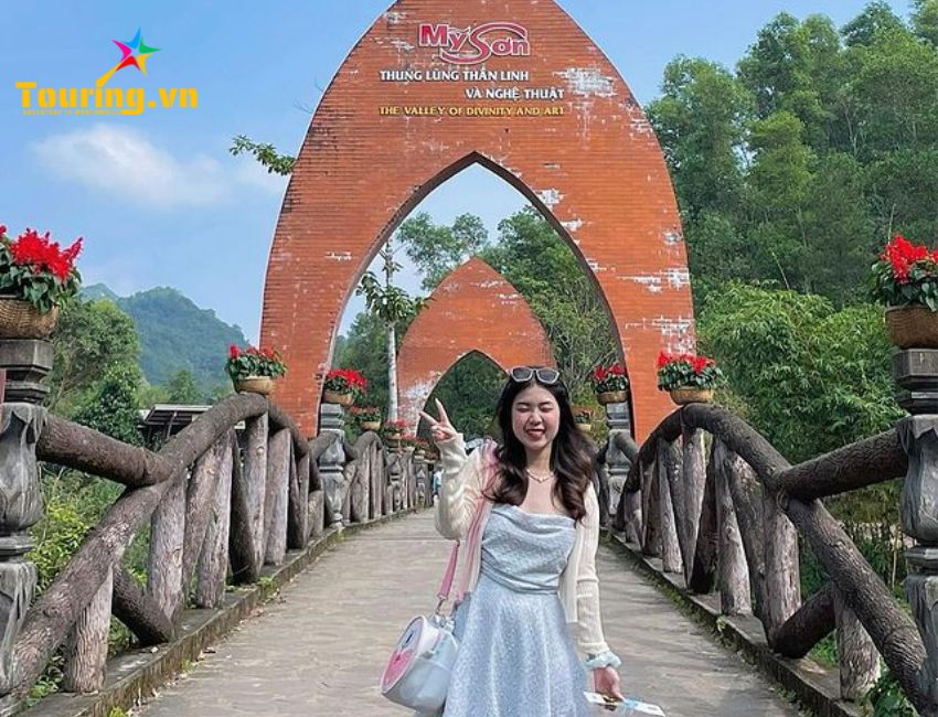 Check in thánh địa chăm pa
