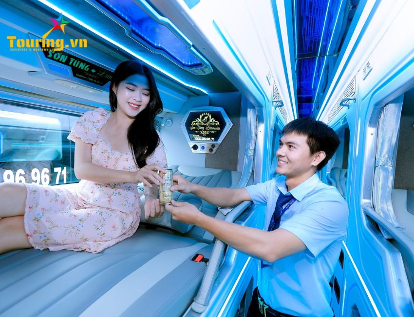 Giường nằm xe khách