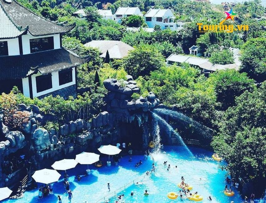 Huyệt Long Hồ