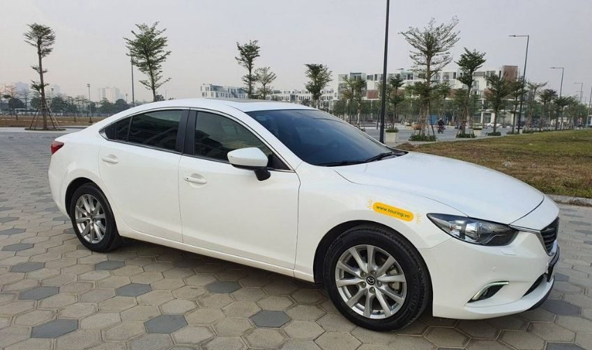 Kiểm tra xe và các điều khoản trước khi thuê xe tự lái