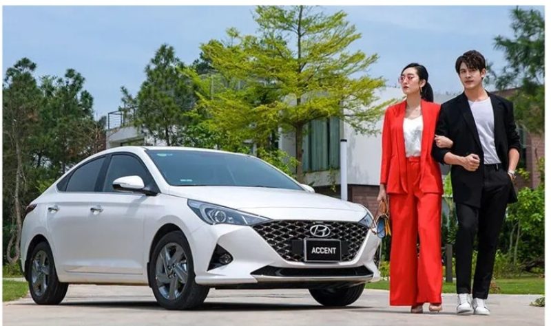 Thuê xe ô tô 4 chỗ tự lái