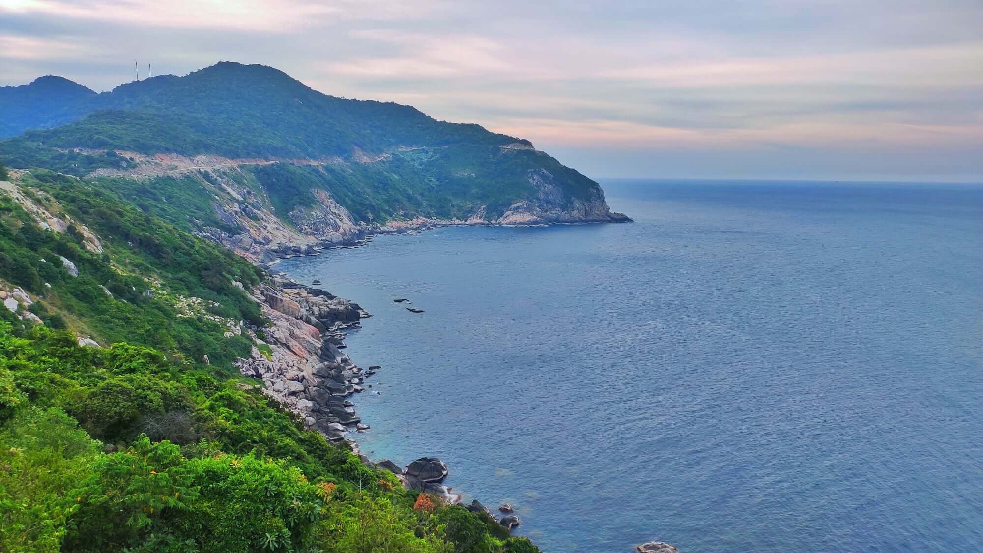 khung cảnh eo gió tại Cù Lao Chàm