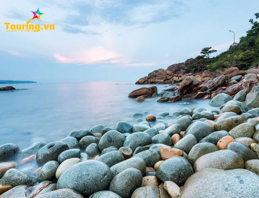 Bãi Tắm Hoàng Hậu