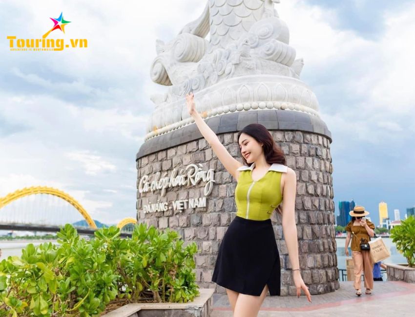 Check in cầu Rồng