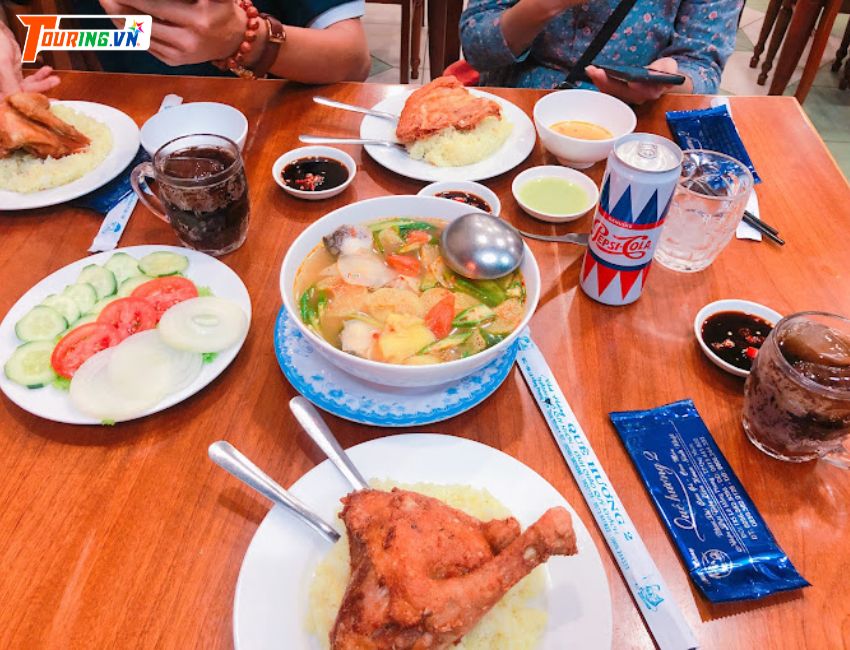 Cơm Gà Quê Hương Quy Nhơn