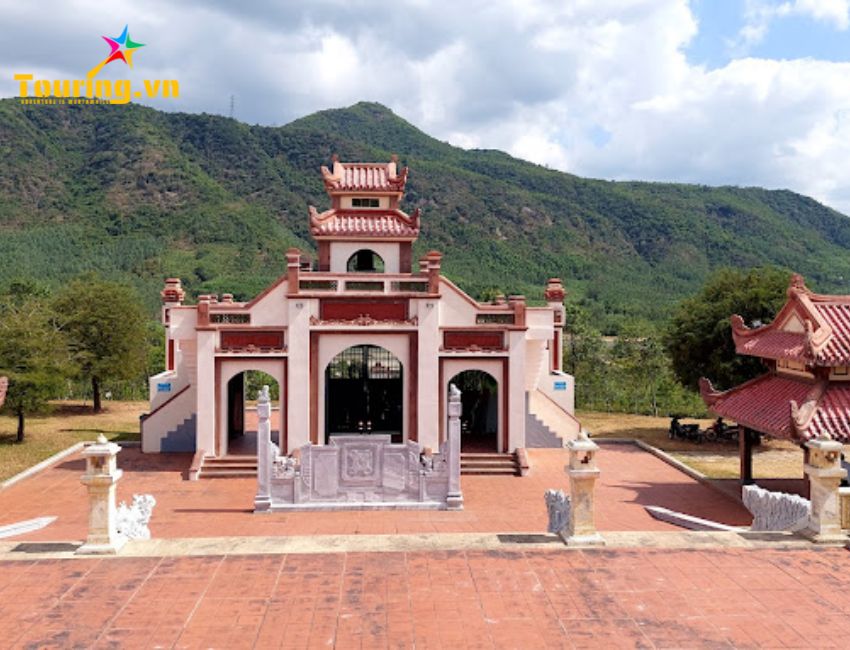 Đền Ấn Thiên