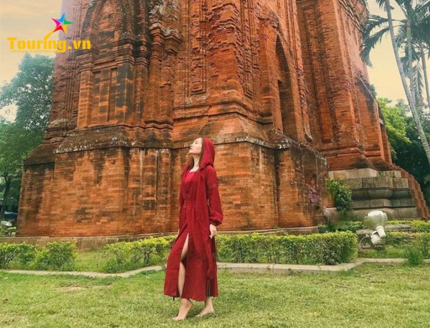 Tháp Đôi Quy Nhơn