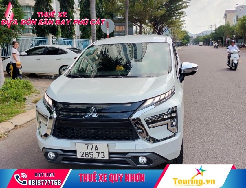 Thuê xe 4 chỗ đưa đón sân bay Phù Cát
