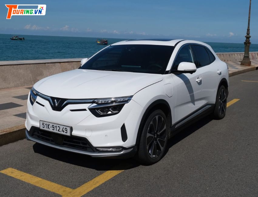 Thuê xe 4 chỗ tự lái Quy Nhơn