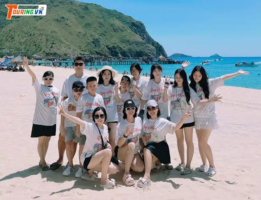 Ngày 2 tham gia tour biển đảo Quy Nhơn