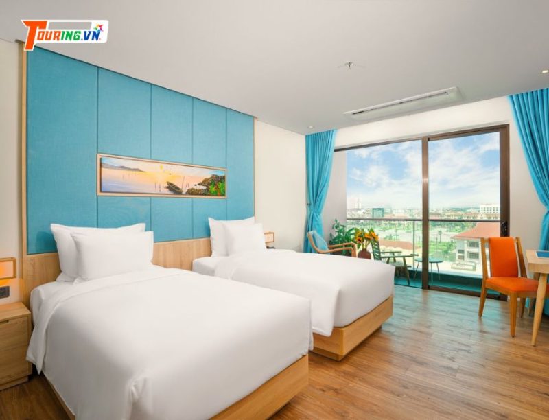 Phòng Superior City View tại Sala Grand TuyHoa Hotel